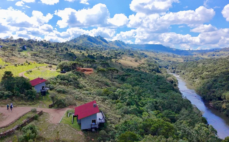 Chalés e vale do Lava Tudo